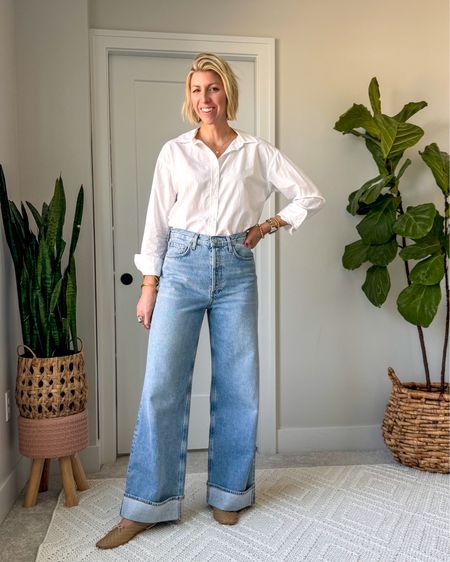 Wide leg, cuffed jeans are a on trend and very comfortable style for spring! I love this lighter wash for a light and bright look🌷
I am wearing my true size 27 and these 100% cotton jeans. I’m 5’10” for height reference 

#LTKVideo #LTKover40 #LTKstyletip