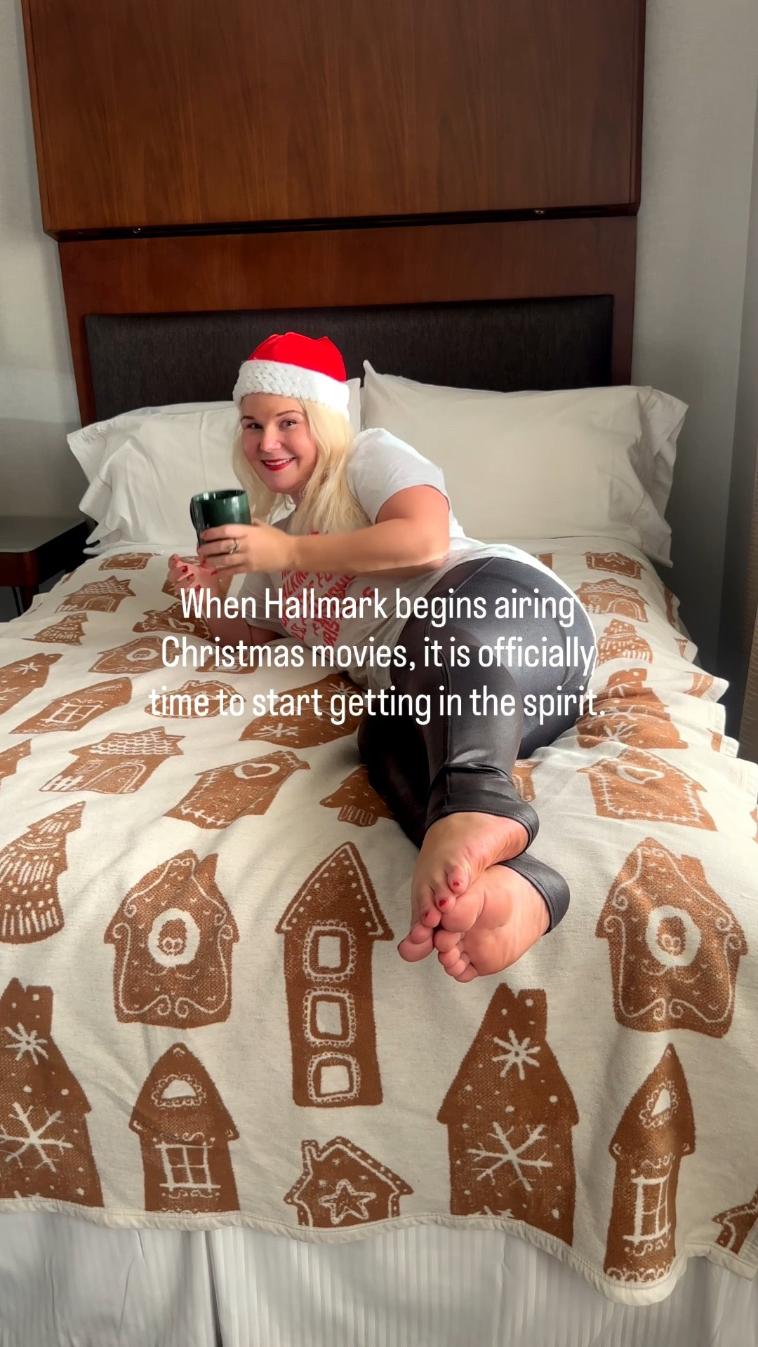 It is just facts friends, I don’t make the rules, but I also am not going to fight Santa on this one😅

What os your favorite Hallmark Christmas Movie?

#hallmarkchristmasmovies #itsstarting #anauticalchristmas #christmasobsessed #christmasseason

#LTKPetite #LTKSeasonal #LTKParties