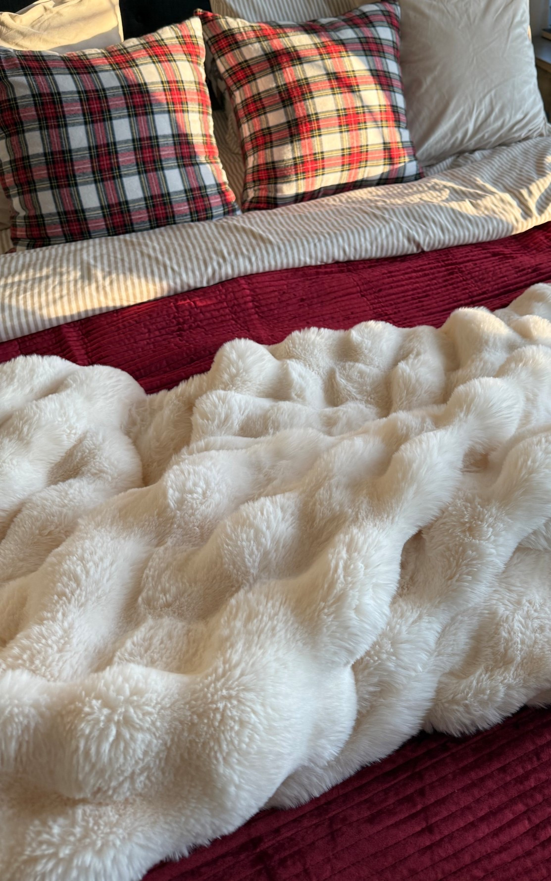 Red velvet bed quilt! Winter bedding transition. 

#LTKHome #LTKSeasonal