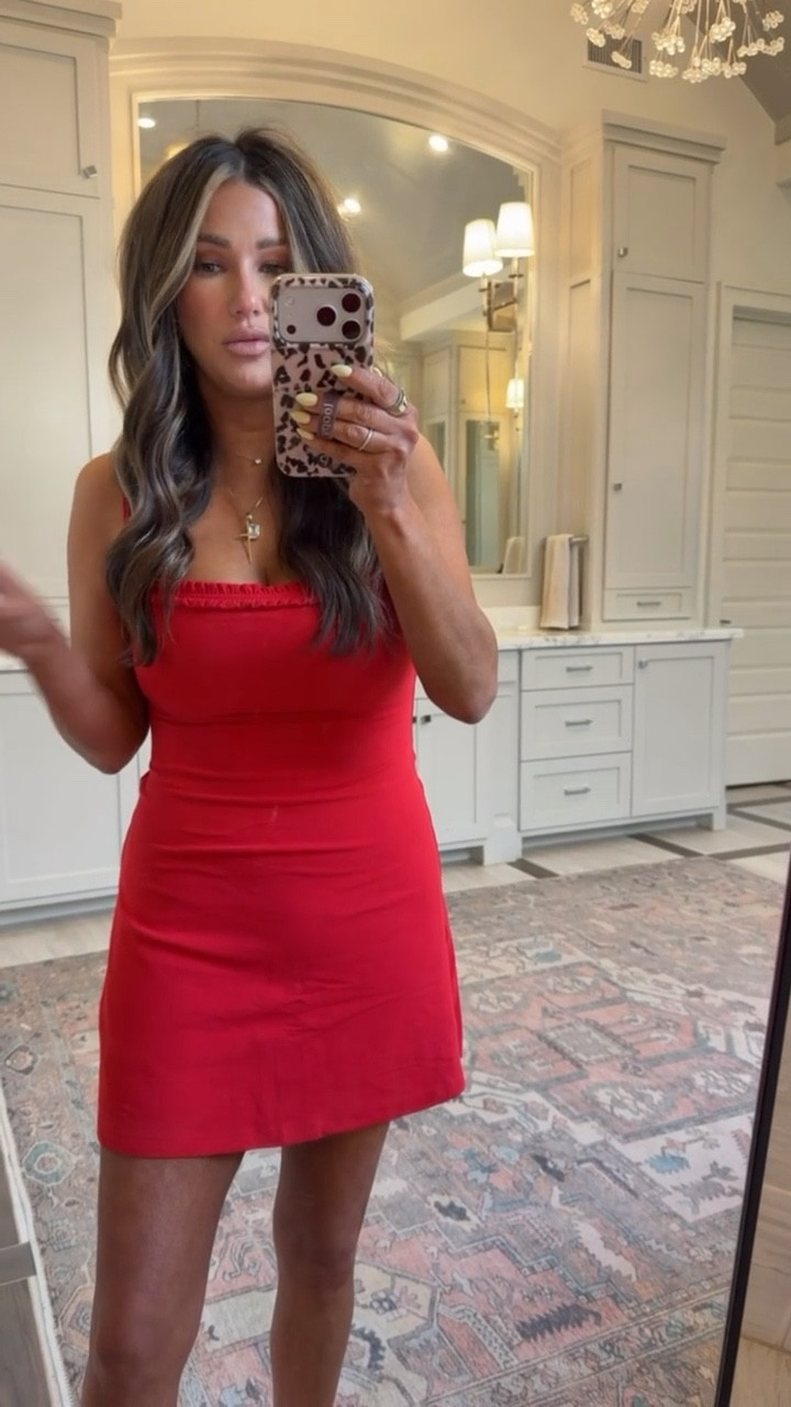 This red color with a cute detailing the athletic dress is so good!! 

Size small 

#LTKootd #LTKSeasonal #LTKmomlife