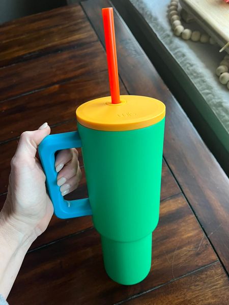 Simple Modern Tumbler

40 oz tumbler  Amazon finds 

#LTKfindsunder50 #LTKSeasonal #LTKstyletip