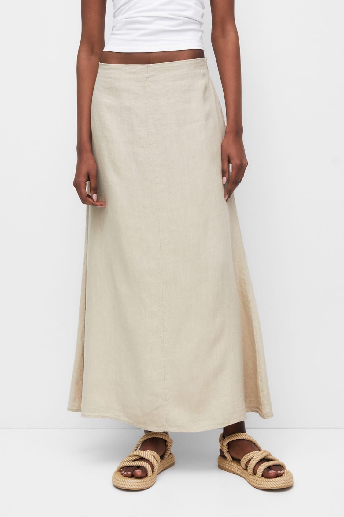 Long 100% linen skirt | PULL and BEAR UK