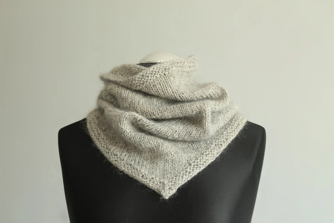 Made to order! Knit bandana cowl for men / woman, natural materials, silk, wool and mohair, luxur... | Etsy (US)