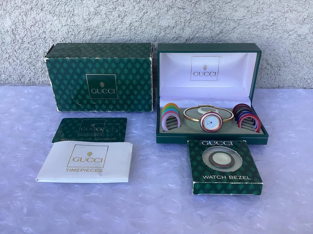 Vintage Gucci 11/12.2 Interchangeable Bezel Watch Gold Tone Near Mint Preowned Condition - Etsy | Etsy (Global)