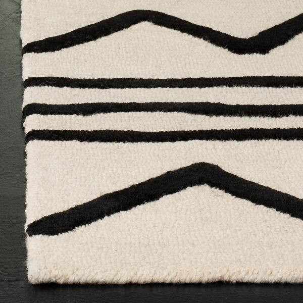 SAFAVIEH Handmade Kids Samra Wool Rug - 8' x 10' - Ivory/Black | Bed Bath & Beyond
