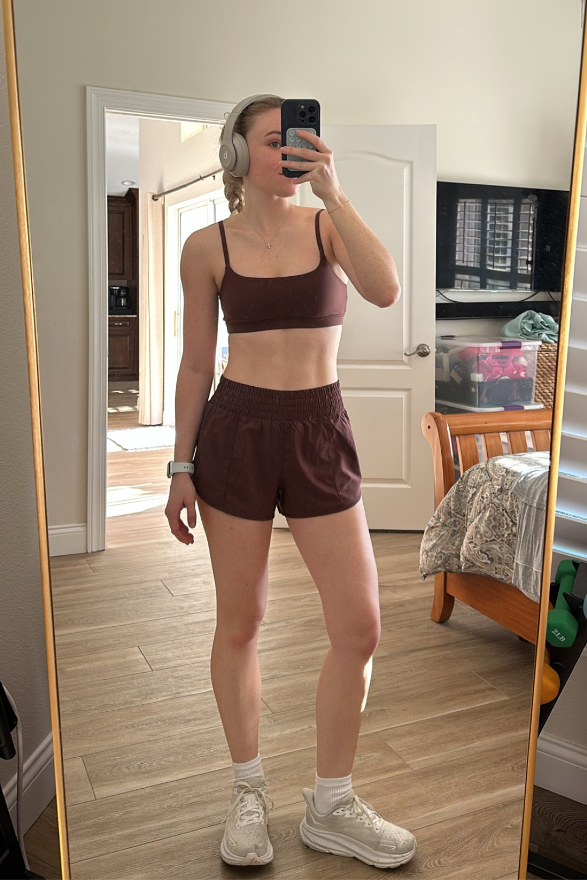 Brown workout set 🤎 small in shorts and XS in top!