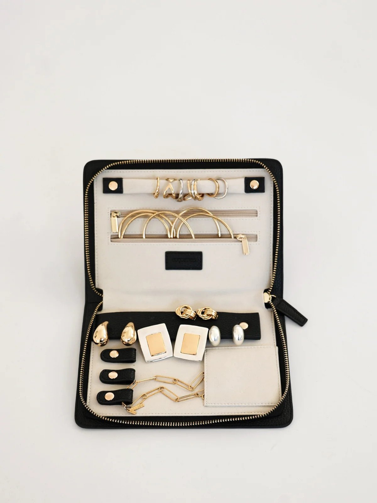 travel jewelry organizer | augustnoa
