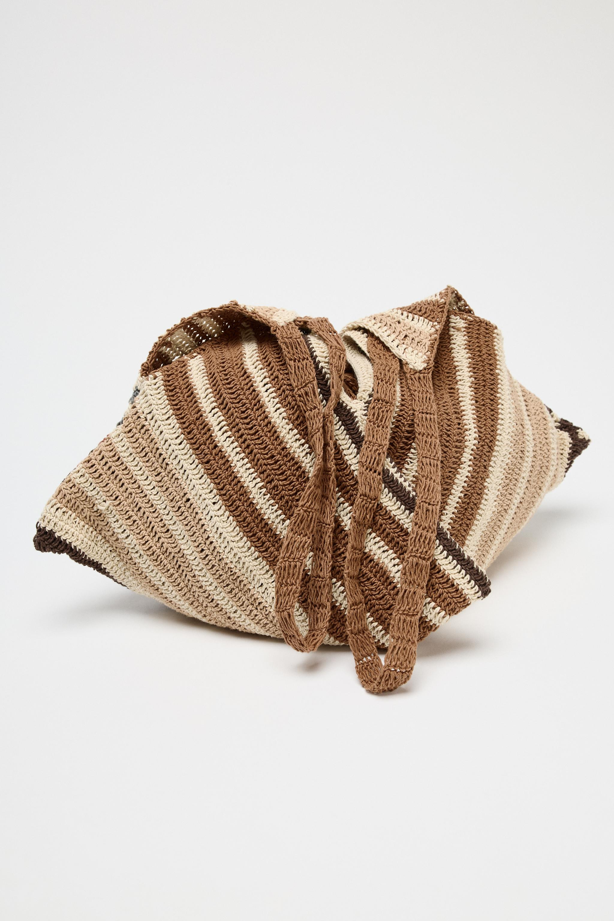 CROCHET-EFFECT SHOULDER BAG | Zara UK