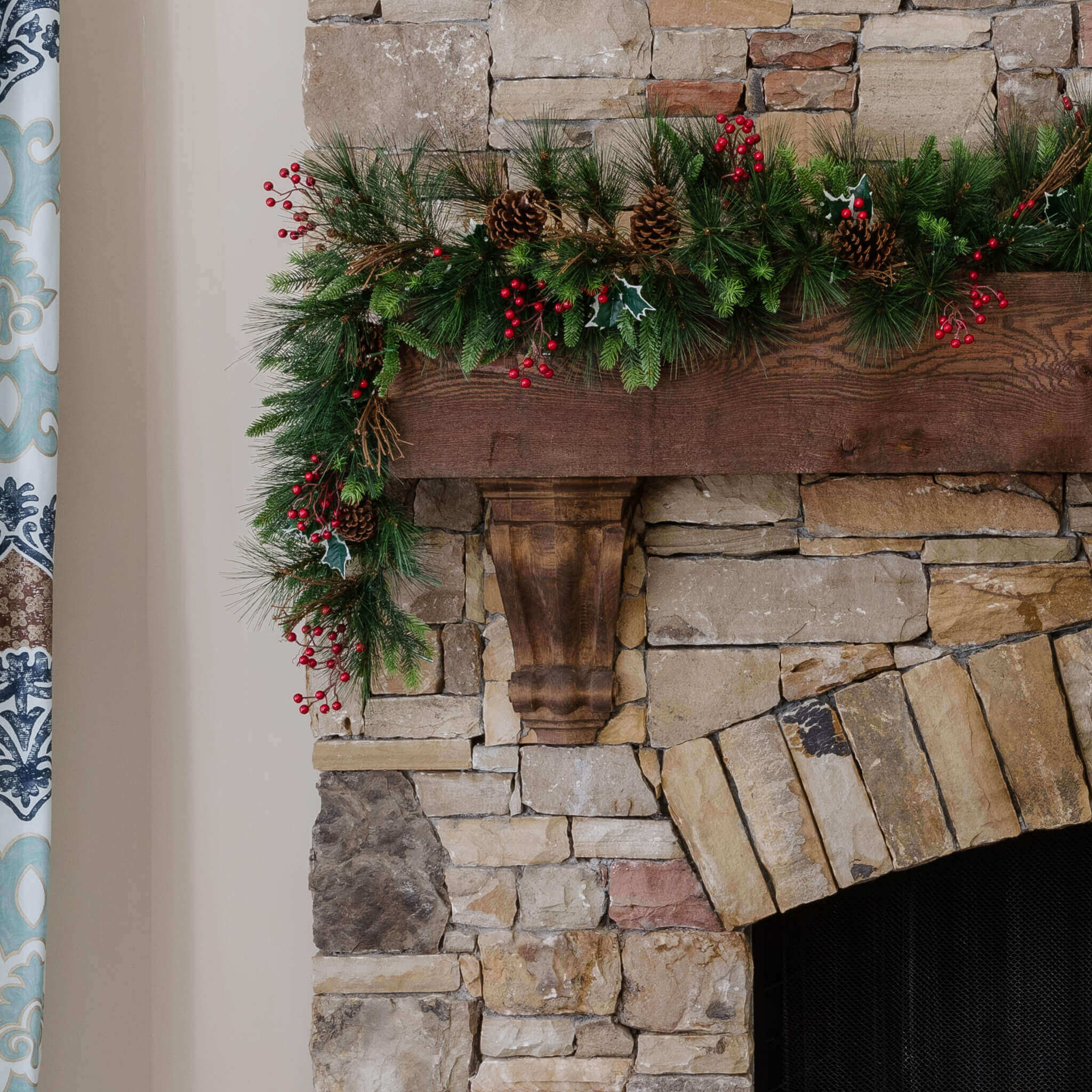 6' X 12" Redwood Garland with 70 Warm White LED Lights (Battery Operat | King of Christmas