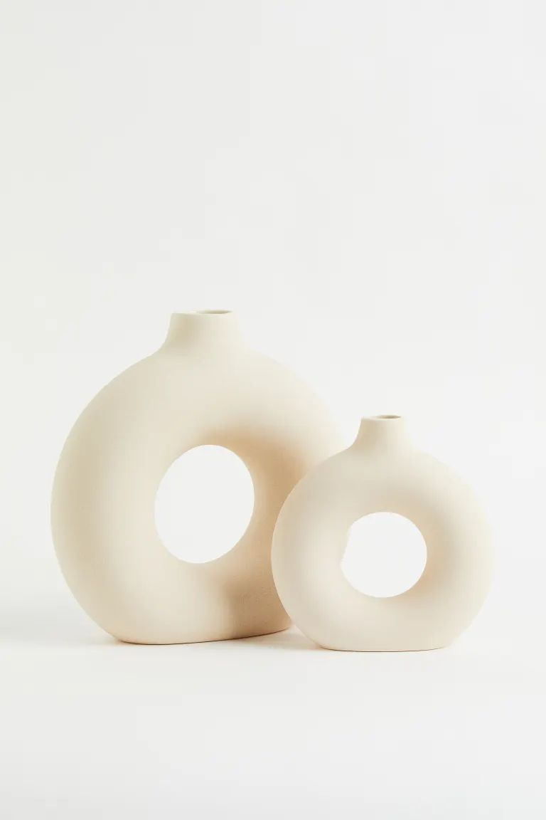 Large Ceramic Vase - Light beige - Home All | H&M US | H&M (US + CA)