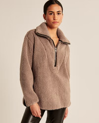 Drama Collar Half-Zip Sweatshirt | Abercrombie & Fitch (US)
