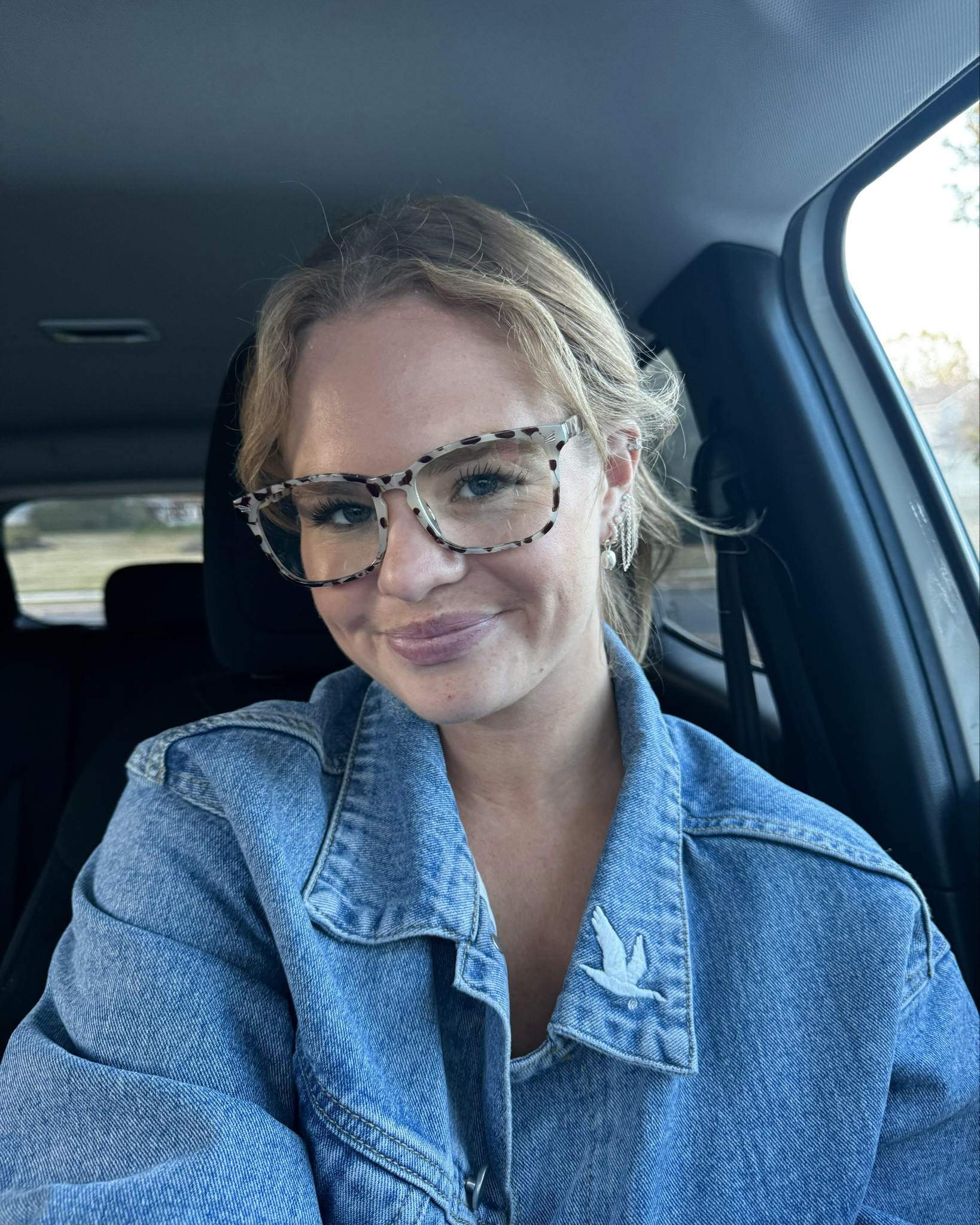 Obsessed with these blue light glasses 

#LTKSaleAlert #LTKBeauty #LTKStyleTip