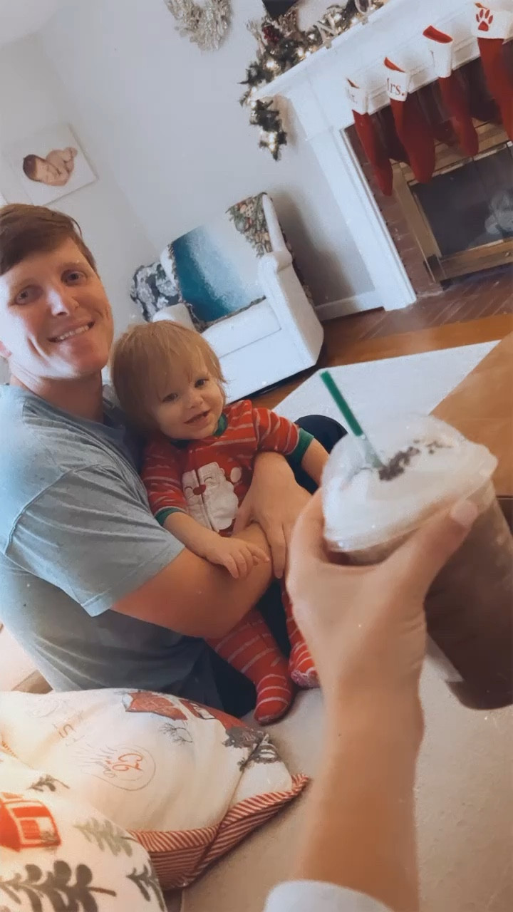 the type of saturday morning we dream about all year long hehe 🎄🥰✨ #merrymerry

#LTKSeasonal #LTKfamily #LTKHoliday