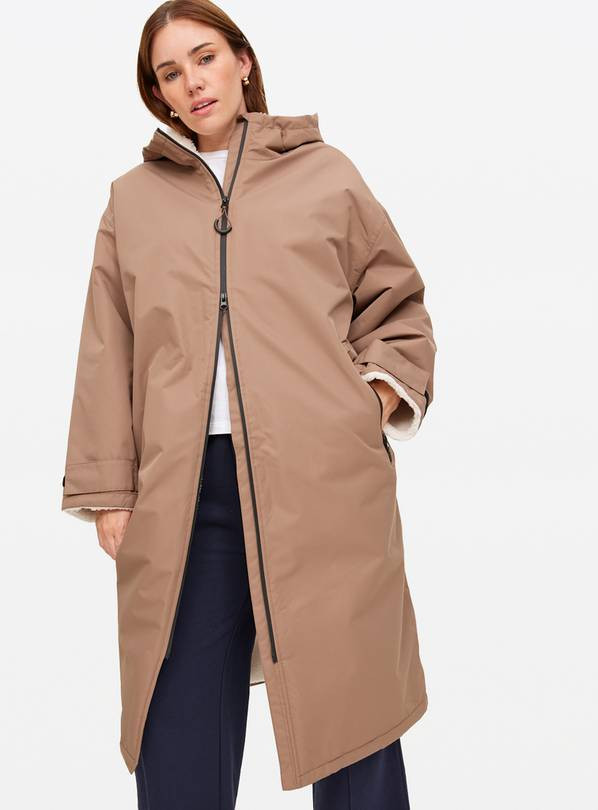 Brown Shower-Resistant Changing Robe M | Tu Clothing