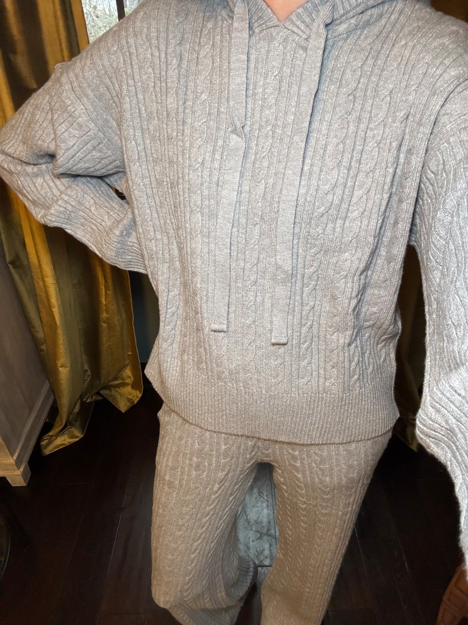 The perfect sweater set for a travel day 

#LTKCyberWeek #LTKmomlife #LTKTravel