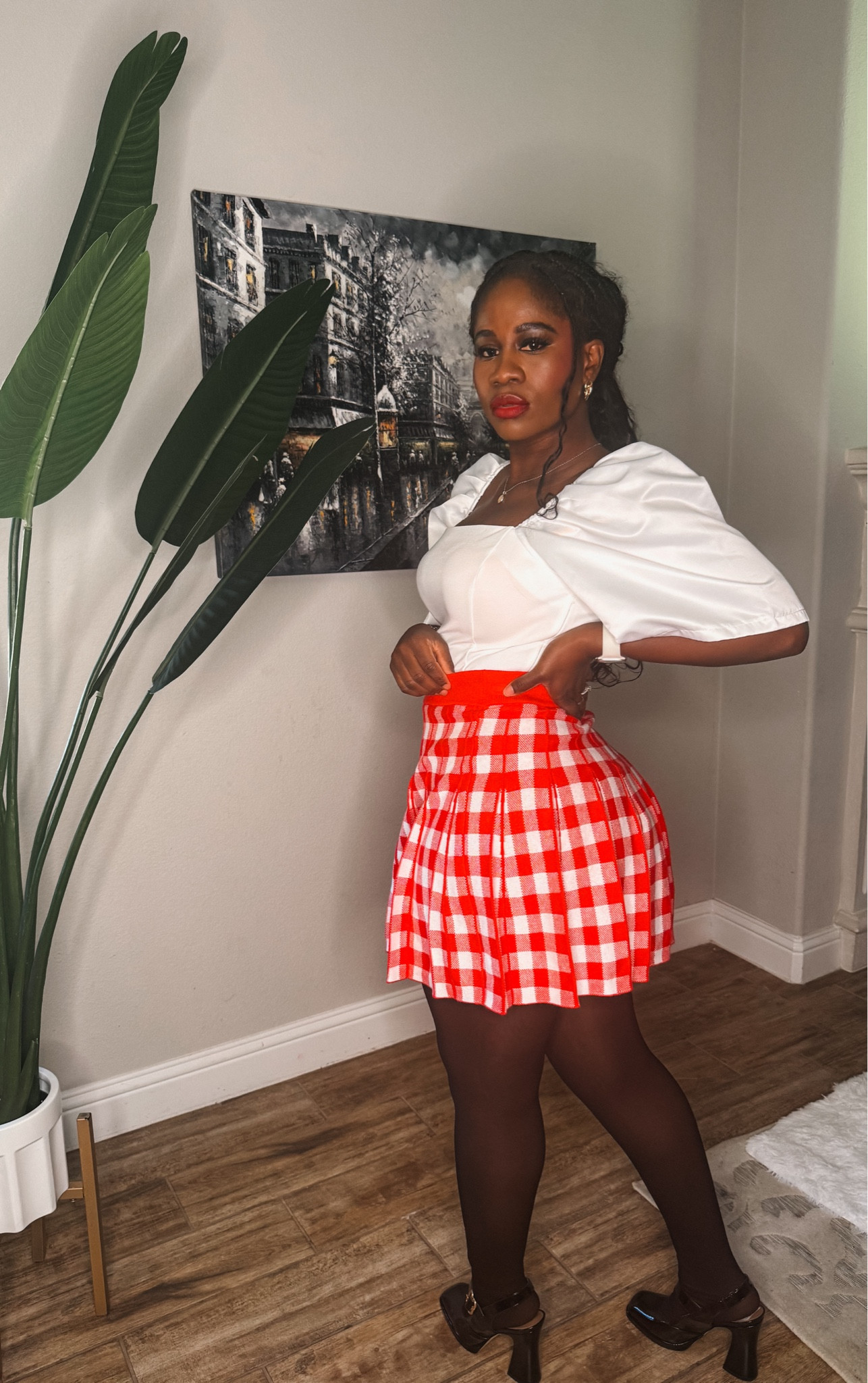 POV: giving soft girl meets bold energy ❤️✨ this skirt is doing ALL the talking and I’m just showing up 😌 effortless, cute, and a little spicy 💁🏽‍♀️ #OOTD #StyleInspo #SoftGirlVibes #BoldFashion #MiniSkirtStyle #DateNightLook #EffortlessStyle #ConfidenceBoost #MomStyle #FashionTok

#LTKdayinmylife #LTKmomlife #LTKgrwm