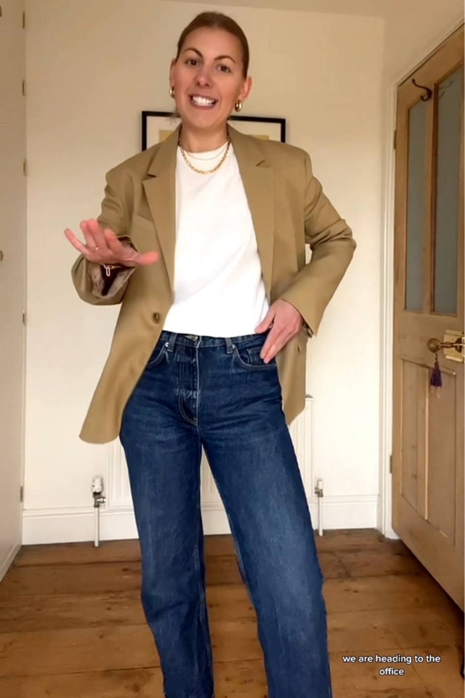 Styling minimal essentials: tan blazer (office outfit)

#LTKworkwear #LTKeurope #LTKunder50
