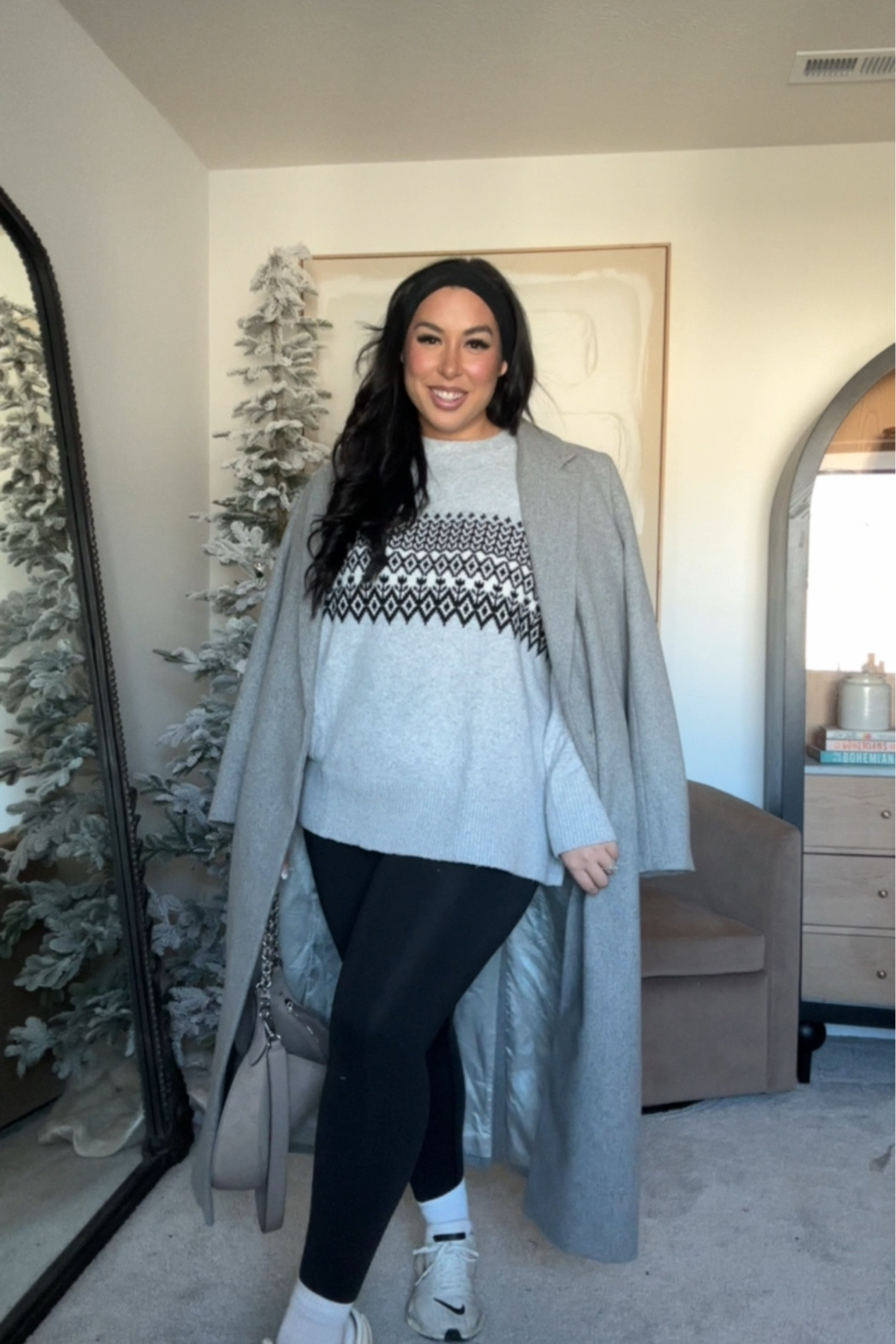 Size large midsize winter outfit 

#LTKMidsize #LTKHoliday