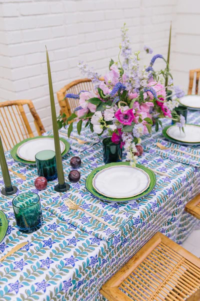 Violet Palm Tablecloth | Julia Amory