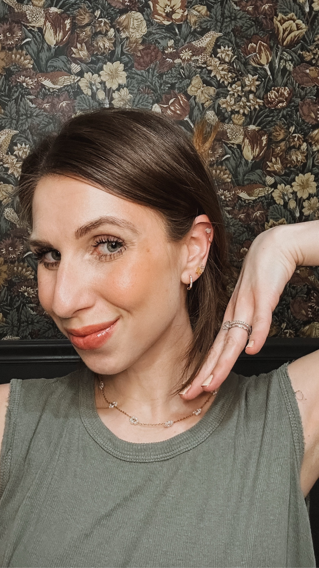 Finally upgraded my earring stack with Linny Co and I am loving the look. The flat backs make such a difference, especially for sleeping and all day comfort. No poking, no irritation, just easy everyday wear that still looks elevated.

I also added one of their necklaces and it pulls everything together so effortlessly. The quality is amazing.

#LTKgrwm