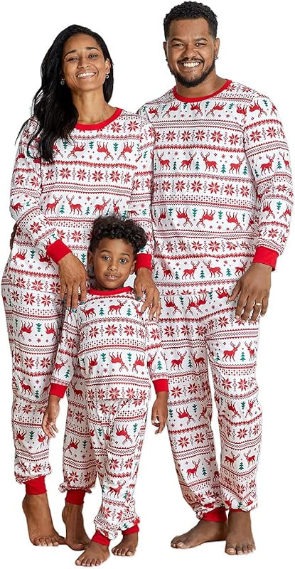 PATPAT Family Christmas Pjs Matching Sets Reindeer and Snowflake Patterned Sleepwear Xmas PJS Set... | Amazon (US)