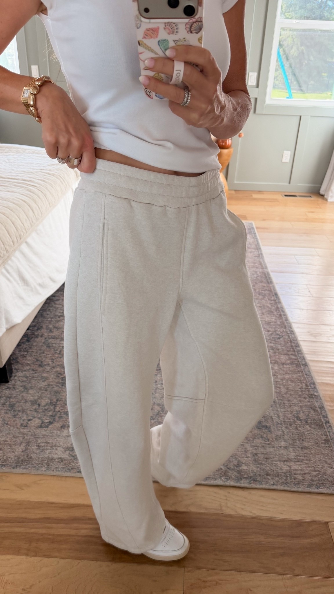 The basics you never shop for but always need!! These are UNREAL so soft and comfortable! 

#basics #comfortclothes #athleisure

#LTKmomlife #LTKActive #LTKHome