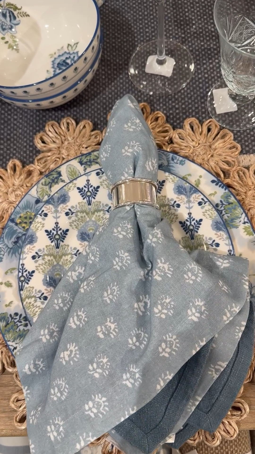 Beautiful spring tabletop decor, place setting, table setting, napkins, dishes, home decor spring refresh, Easter setting

#LTKHome #LTKdayinmylife #LTKSeasonal