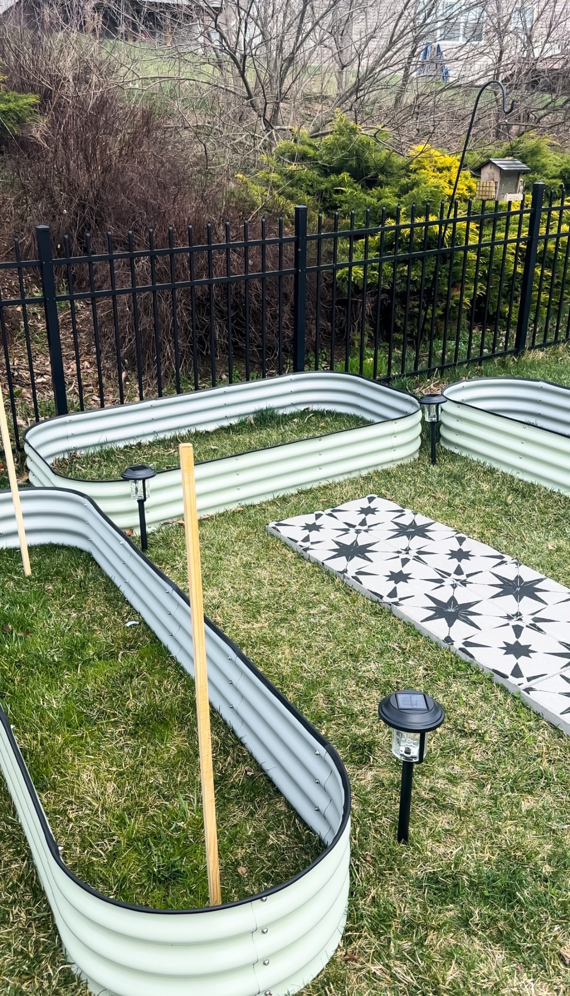 Garden updates 🌿🐌🌞

#LTKSeasonal