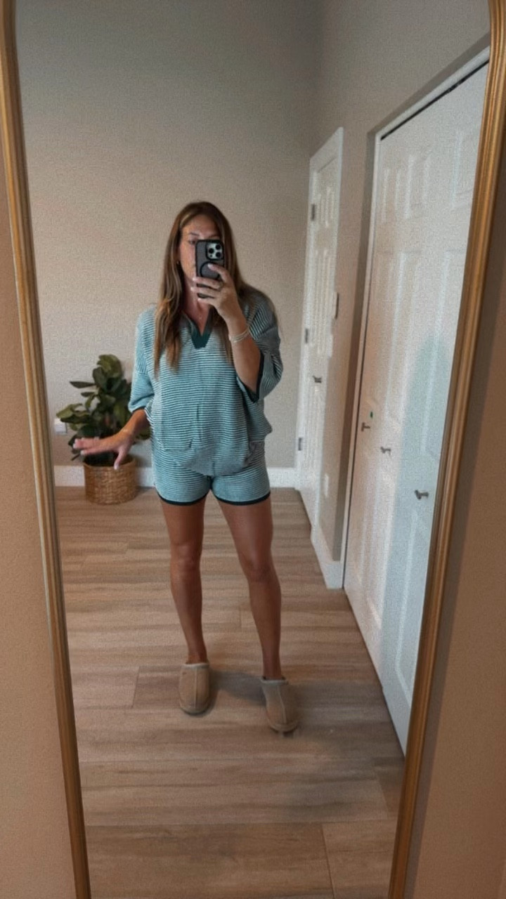 Love this set!
Sweater set
Ootd
Trending 

#LTKSpringSale