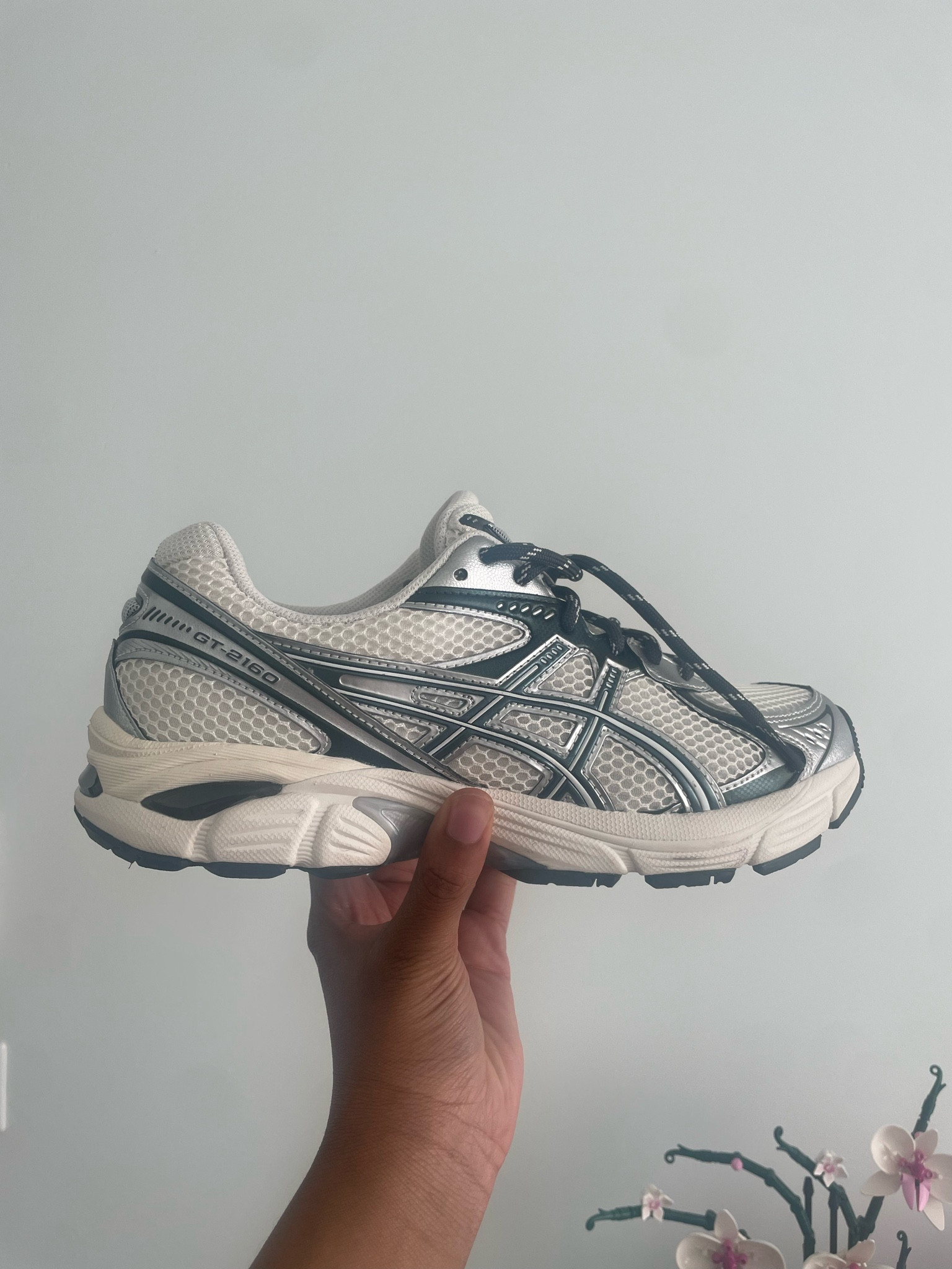 asics x kith cream scarab 2024 gt 2160 