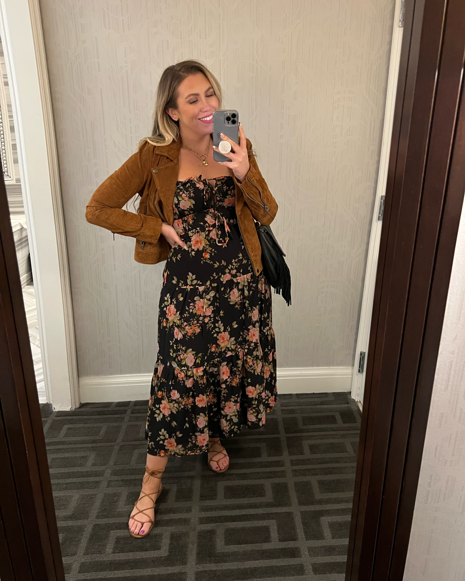 Fall floral dress / great transition dress / fall dress 

#LTKunder100 #LTKstyletip #LTKSeasonal