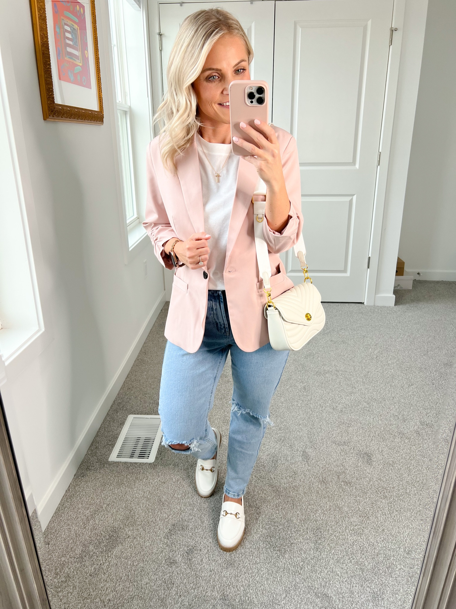 ✨Amazon Blazer Styled✨


Workwear looks, Amazon workwear, spring outfit, spring fashion, spring workwear, target fashion, target style, 

#LTKFind #LTKunder50 #LTKstyletip