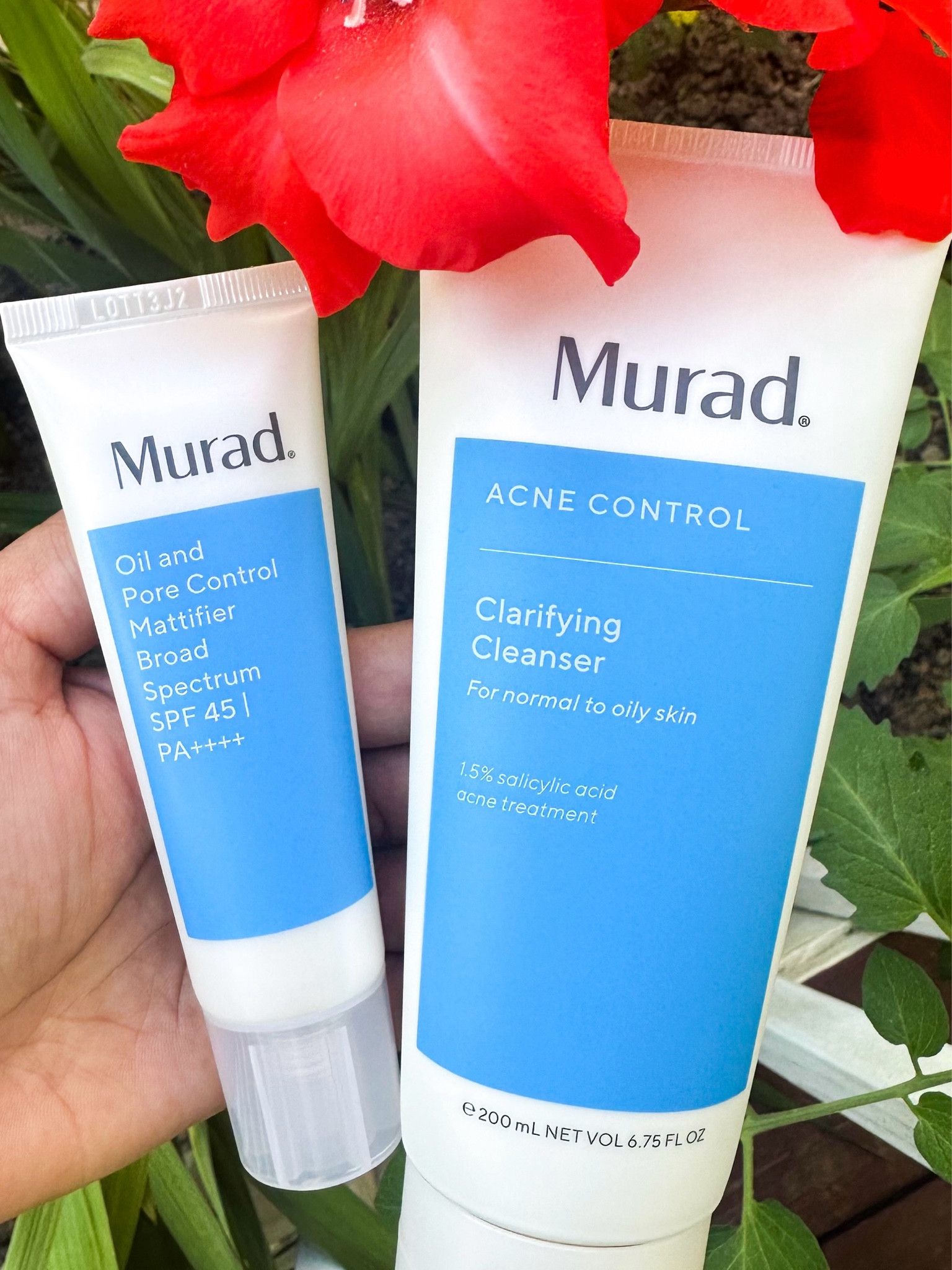 #gifted_by_murad

Murad Acne Treatment Line helps to heal and prevents acne and breakouts.

I started adding Murad Acne Control Clarifying Cleanser to my skincare routine. It has 1.5% salicylic acid which clears pores and treat acne. It easily applies into skin without irritating and stripping your skin. This is great for normal to oily skin.

Murad Oil and Pore Control Mattifier Broad Spectrum spf 45/PA++++ helps to protect skin from harmful UVrays. This sunscreen is lightweight and absorbs well. It helps to control oil in your skin for long hours. It reduces pores on your skin.
.
.
#acne #treatment #cleanser #spf #breakoutskin #skintips #selflove #smoothskin #heal #skincare #healthylifestyle #murad #viralpost #glassyskin #smooth #post #selflovejourney #healing 
#muradskincare #muradpartner

#LTKBeauty #LTKGiftGuide #LTKFamily