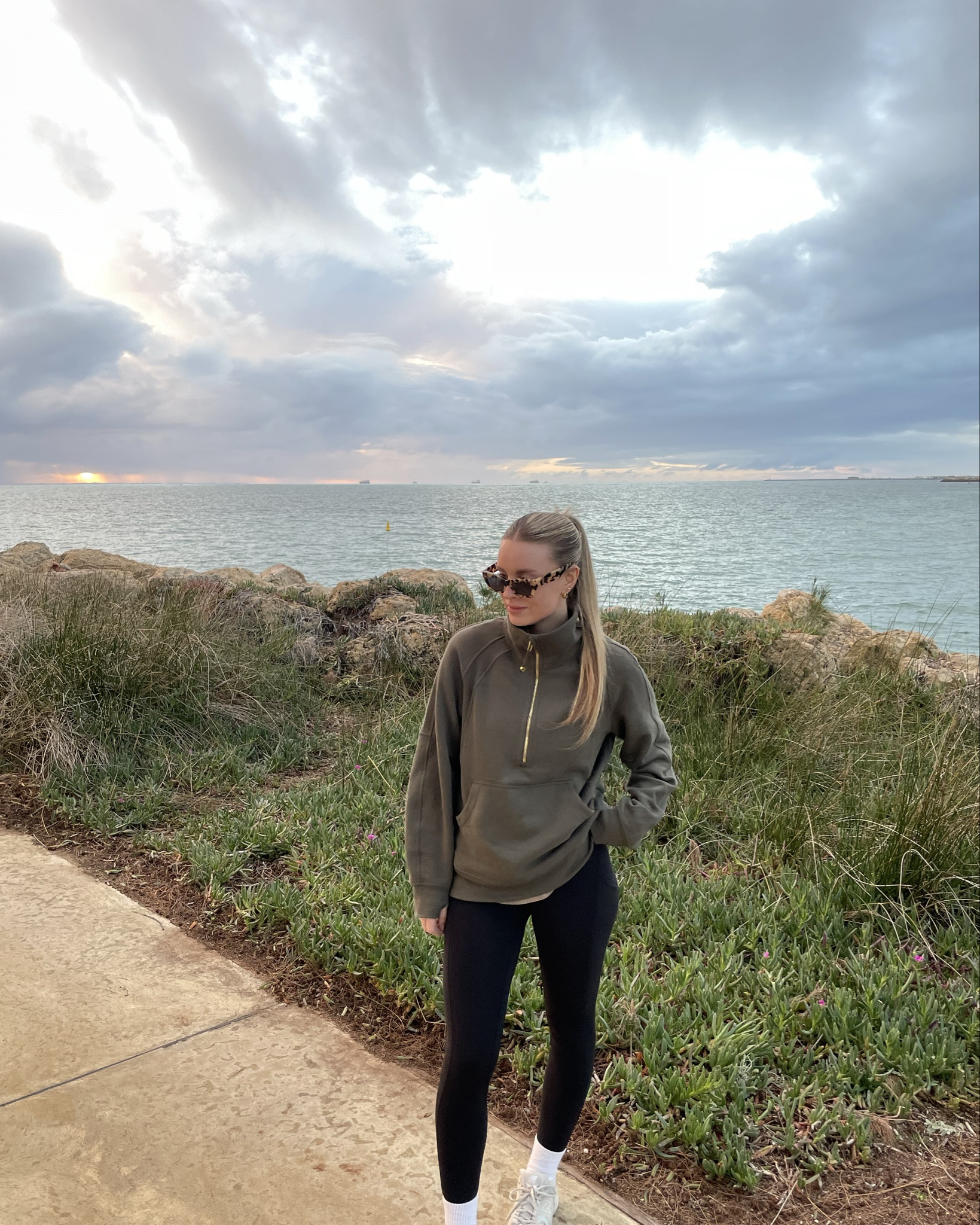 You can’t beat a jumper with thumb holes, so good! Loving my winter lululemon pieces 💚🖤 

#LTKfitness #LTKaustralia #LTKwinter