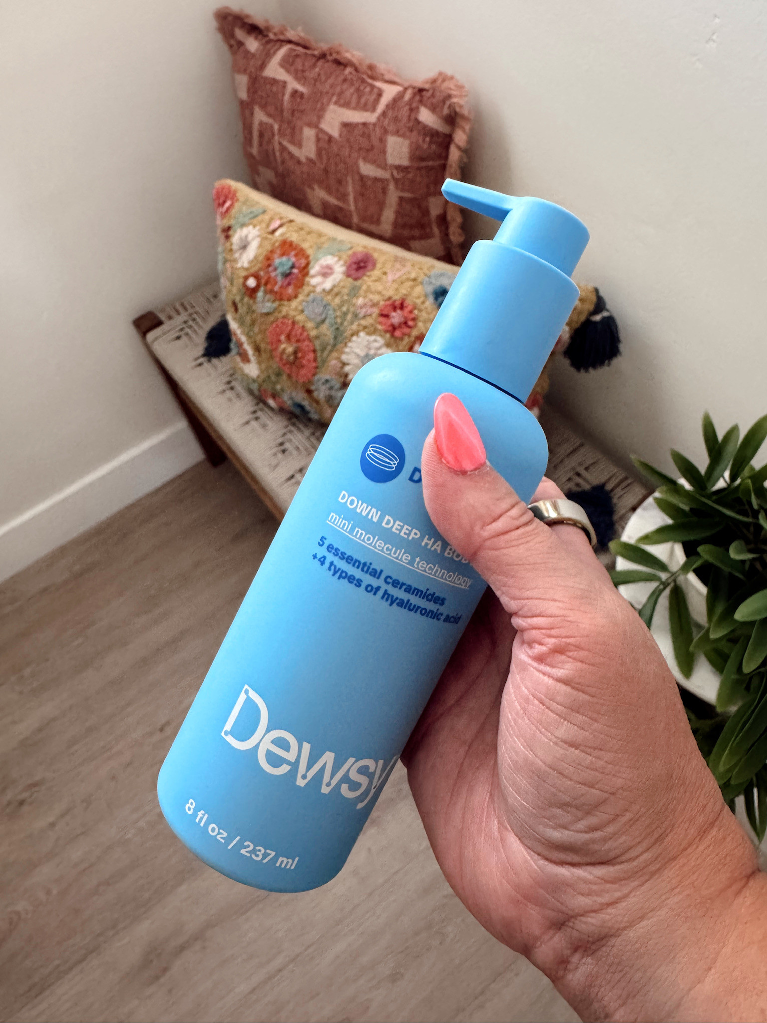 one of my favorite ways to add extra hydration to my routine🙌

I've been using the Dewsy Down Deep HA Body Serum before lotion and my skin feels so much softer and more hydrated 🤍




Summer, beauty, hydration, body care, self care, skin care, routine, soft, smooth, shelli enright, stylenright 

 #LTKselfcare #LTKBeauty