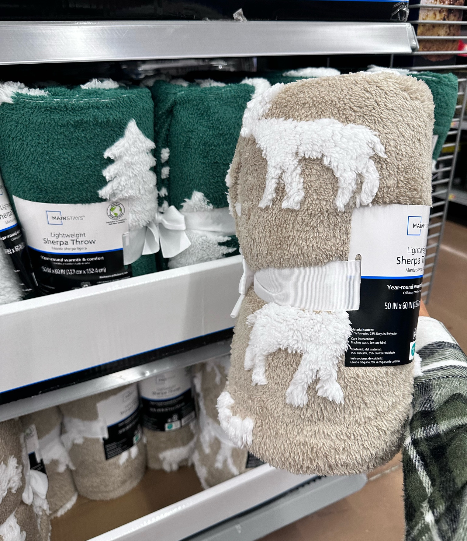Adorable $10 sherpa Christmas throws!





Walmart. Walmart finds. Walmart style. Mainstays living. Christmas. Christmas decor. Holiday decor. Christmas tree throw. Blankets. Home finds. Cozy blankets. Walmart fashion. Walmart deals 

#LTKHolidaySale #LTKHoliday #LTKfindsunder50