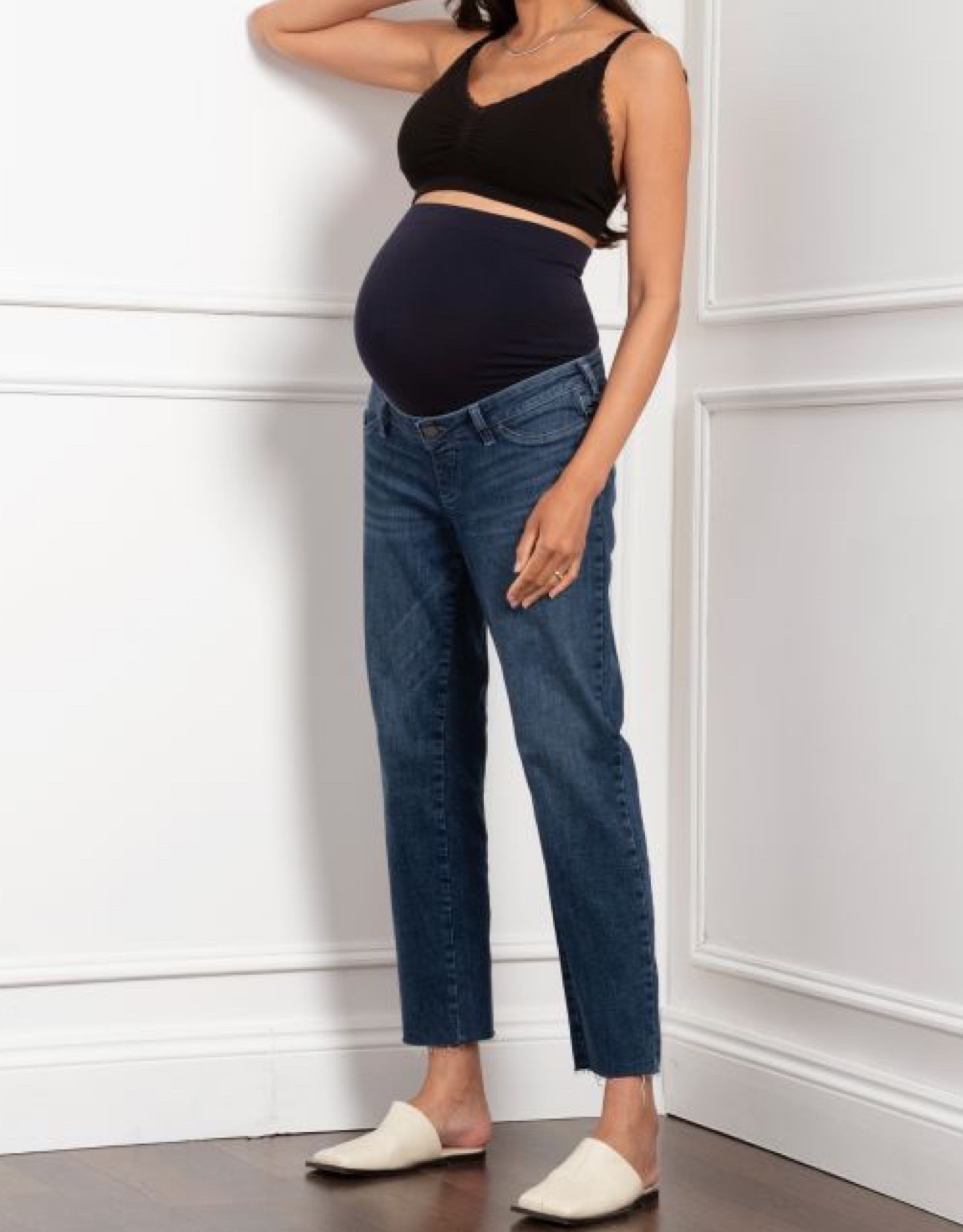 Love these maternity jeans!!💙Fit is true to size

#LTKbump