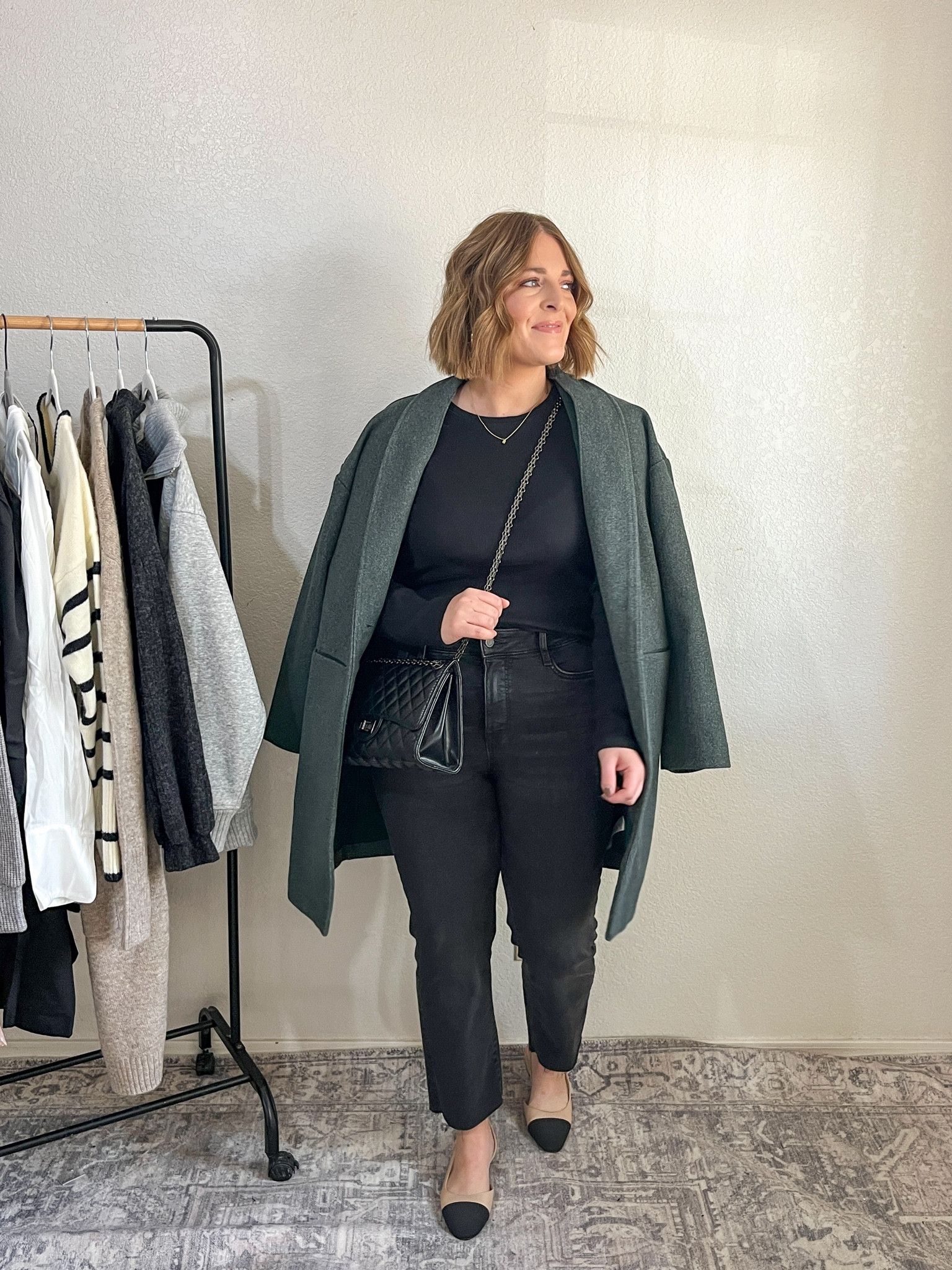 One base// 5 ways..styled with flats + coat!

Top L (tts)
Jeans tts
Coat M (size down)
Flats size up 1/2 size 

#LTKmidsize #LTKshoecrush #LTKfindsunder50