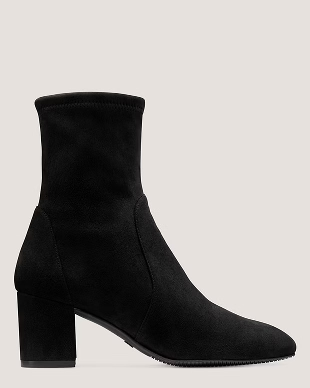 YULIANA 60 | Stuart Weitzman (CA)