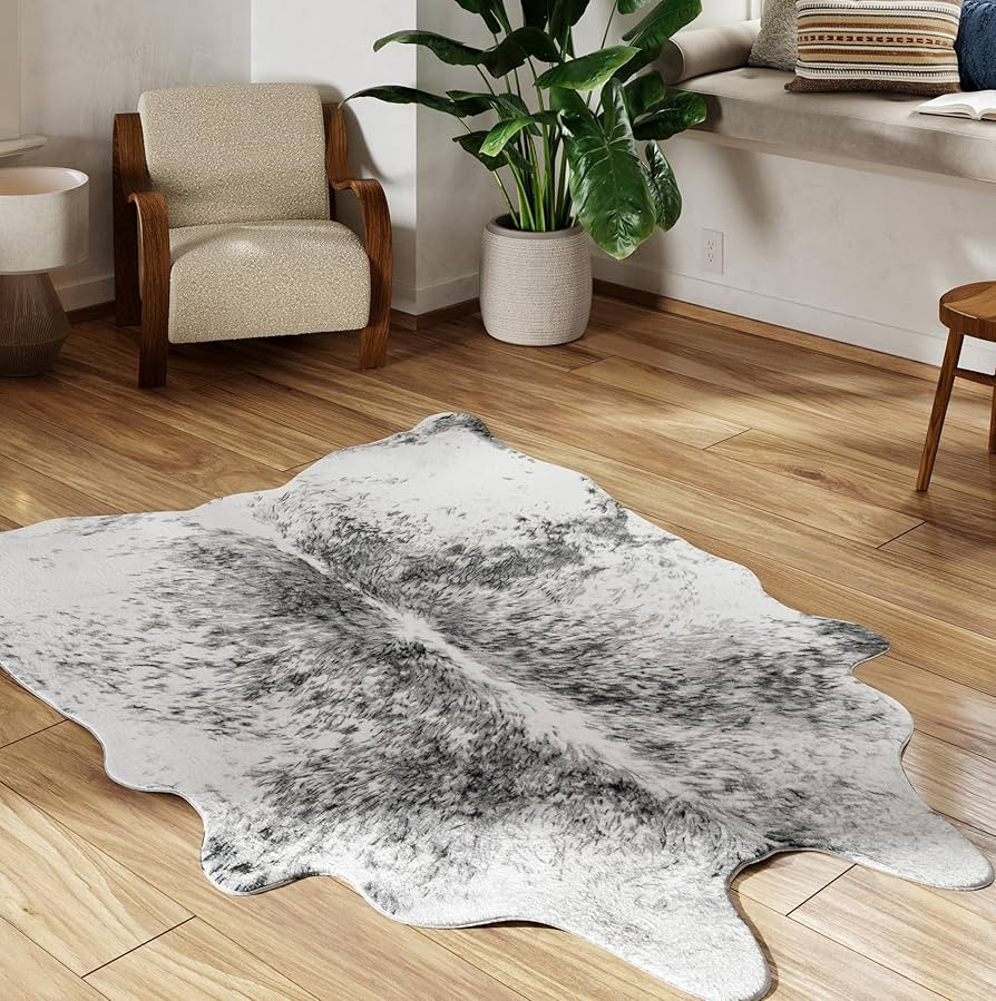 Amazon.com: NativeSkins Faux Cowhide – Gray (Medium) | 4.3ft x 5.7ft | Triple-Layer Support | U... | Amazon (US)