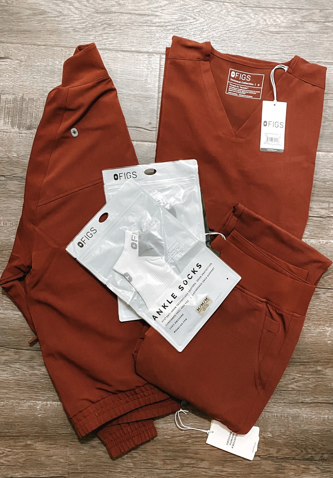 To the healthcare girlies - Figs new and limited scrub color for fall - Walnut! 

#LTKWorkwear #LTKSeasonal #LTKFindsUnder100