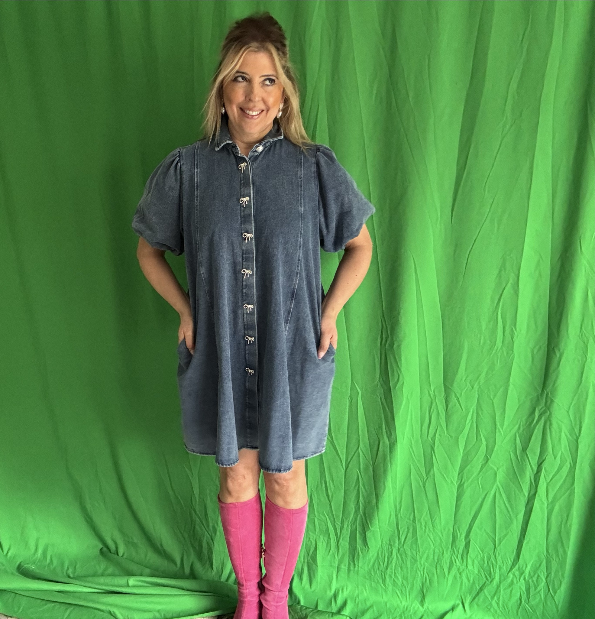 Pure cuteness! The buttons! Pockets! Perfect length!

#LTKSeasonal #LTKootd #LTKU