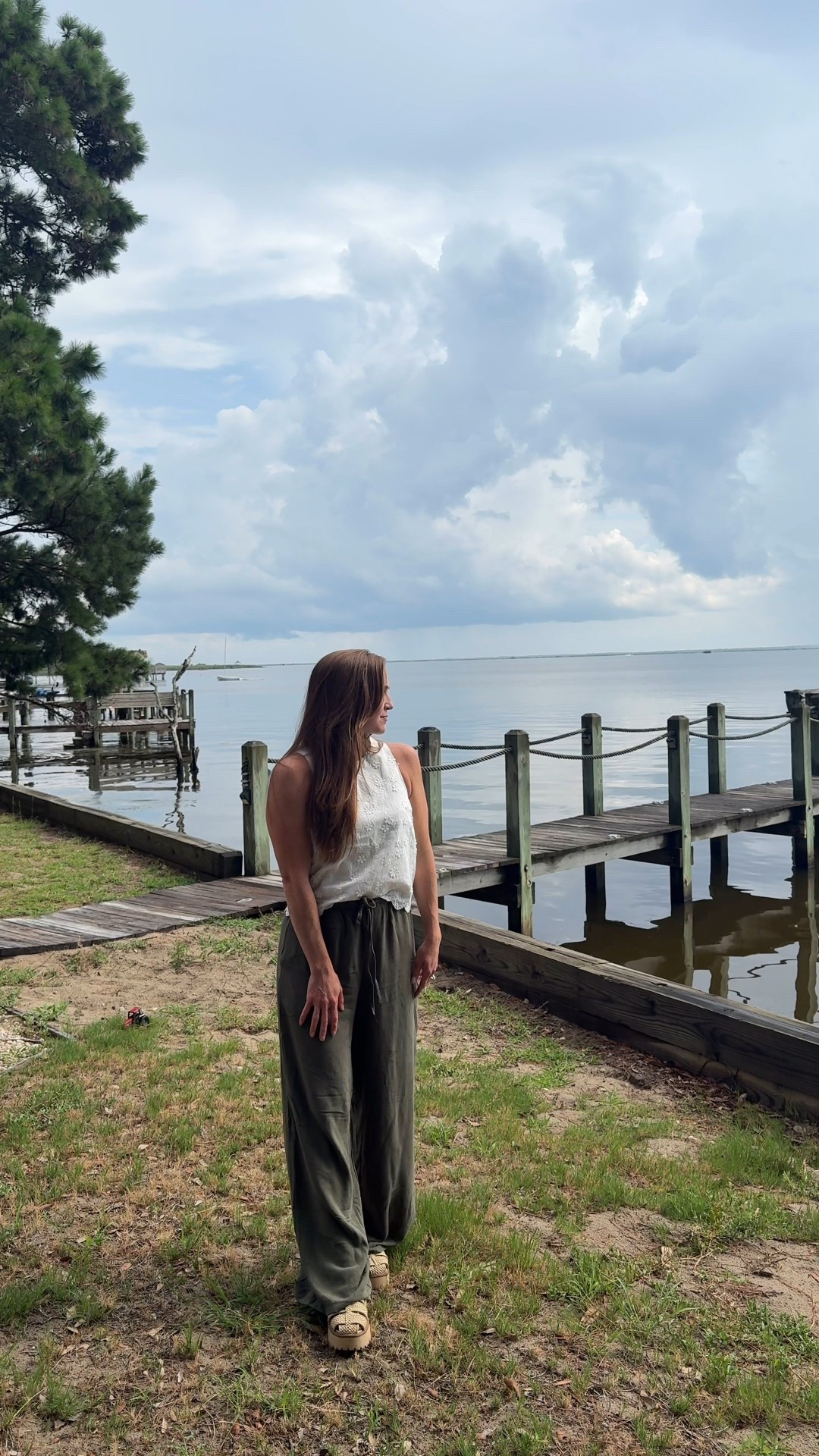 Linen pants & white detailed top. 🔗

#LTKBeauty #LTKU #LTKStyleTip