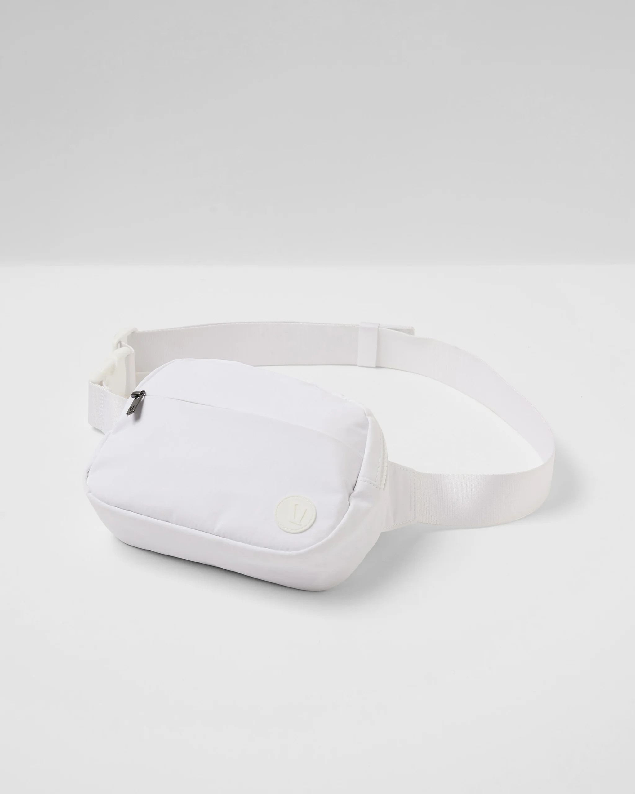 All Around Hip Pack | White Waist Bag | Vuori | Vuori Clothing (US & Canada)