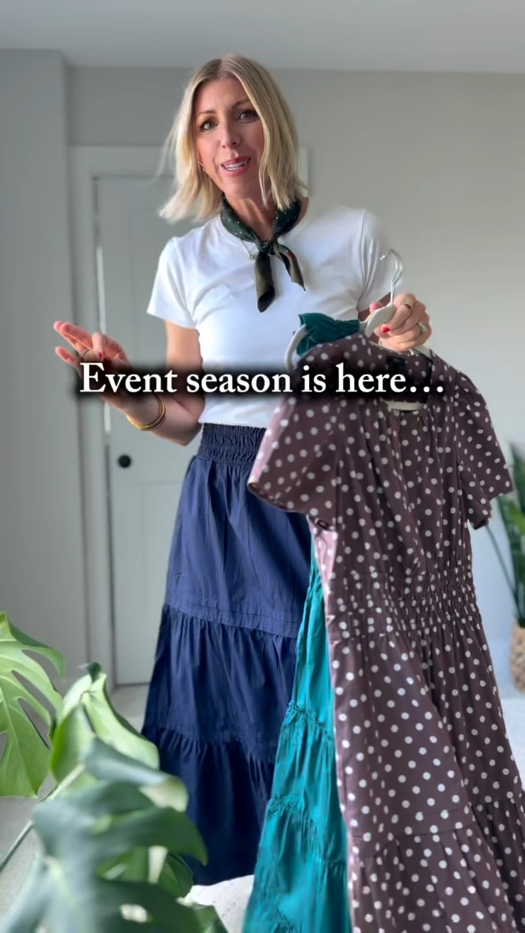 It’s not that you don’t have outfits…
Your closet just isn’t set up for event season.

Between graduations, weddings, and last-minute plans—you’re stuck wanting something that feels effortless and elevated… without buying a new outfit for every invite.

That’s why I rely on 3 go-to pieces every spring/summer:
– A statement dress
– A cotton maxi skirt
– A vacation dress that doubles as a cover-up and night-out look

All 100% organic cotton from @onequince- and styled up or down depending on the moment.
#quince partner


#LTKSeasonal #LTKootd #LTKOver40