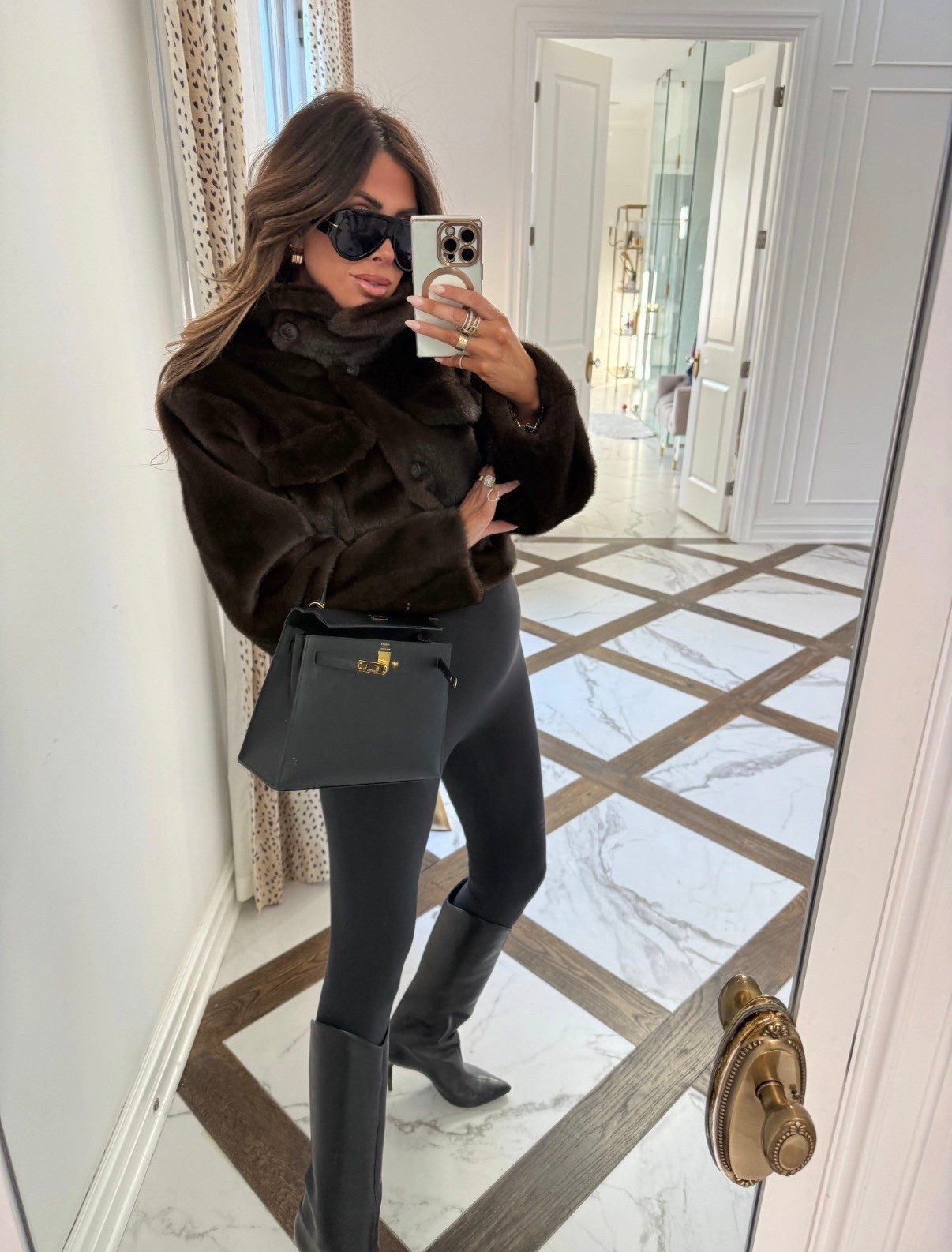 Medium in the faux fur bomber jacket & size small in Skims jumpsuit! 

Faux Fur Jacket, Zara jacket, Skims jumpsuit, Skims catsuit, Brown Fur jacket, Cropped Jacket, Winter outfit, Maternity Jumpsuit, Maternity Catsuit, Emily Ann Gemma

#LTKBump #LTKootd #LTKmomlife