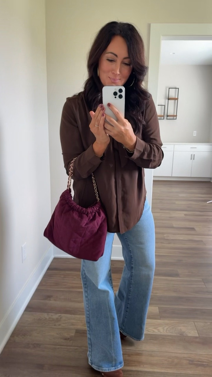 Weekly Target Tuesday finds 🎯 Super lightweight suede bag. Perfect cranberry color for fall @Target

#LTKootd #LTKSeasonal