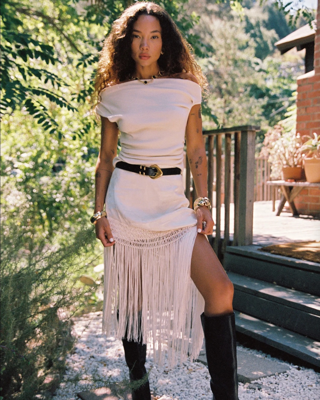 Fringe anyone? I think so! Love love the many ways you can play with this skirt

#LTKMidsize #LTKValentine #LTKootd