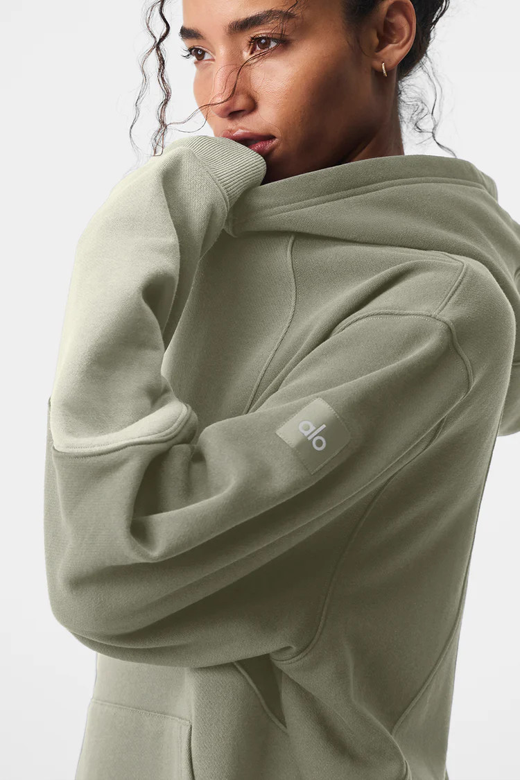 Make Waves Hoodie | Alo Yoga