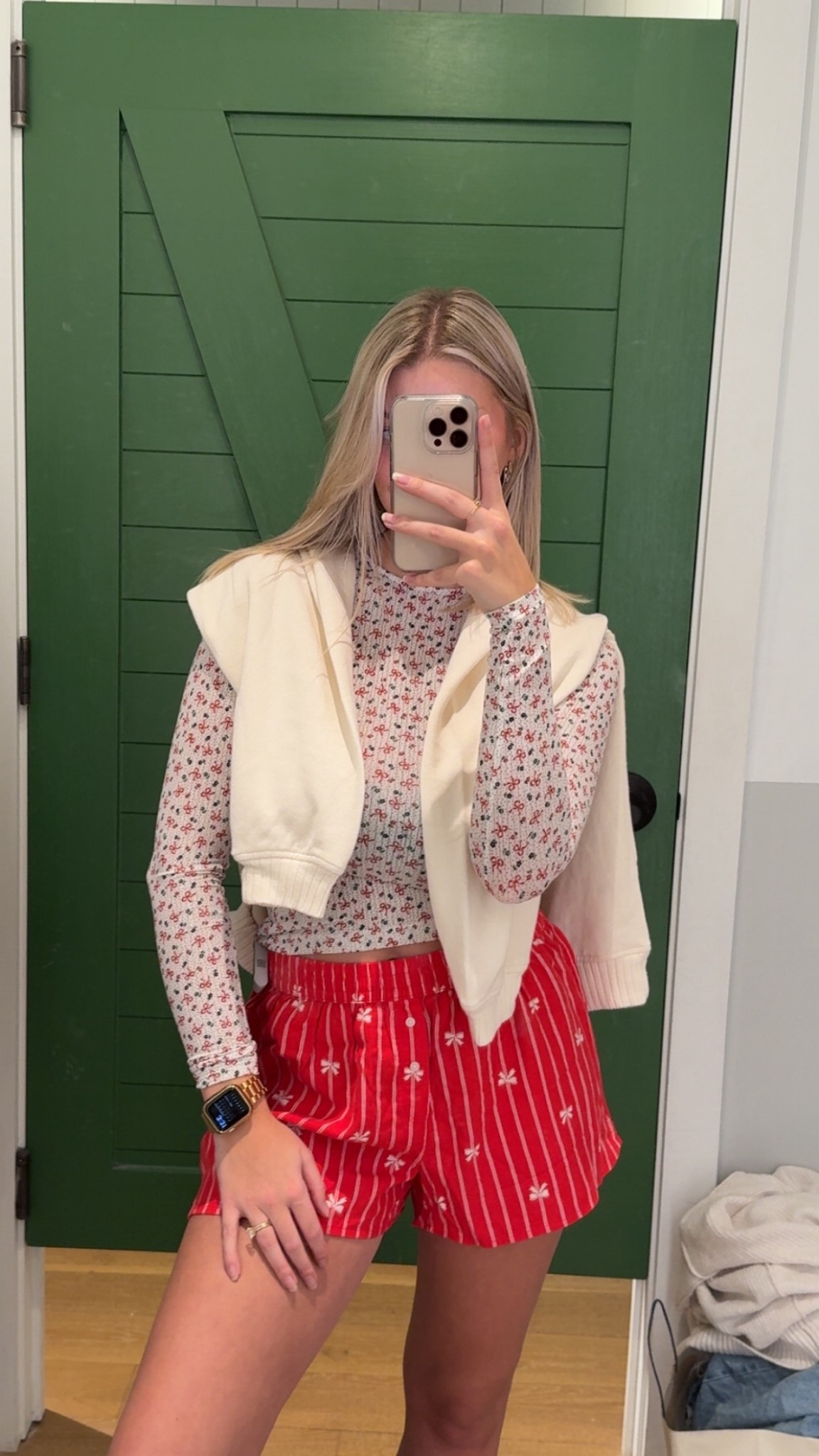 more Christmas pajamas froChristmas

#LTKSeasonal #LTKGiftGuide #LTKHoliday